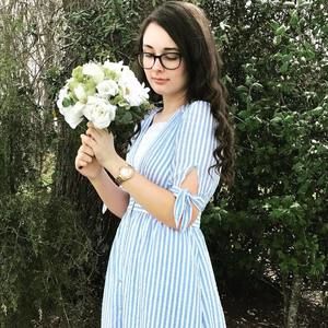 Meet your Posher, Cydney